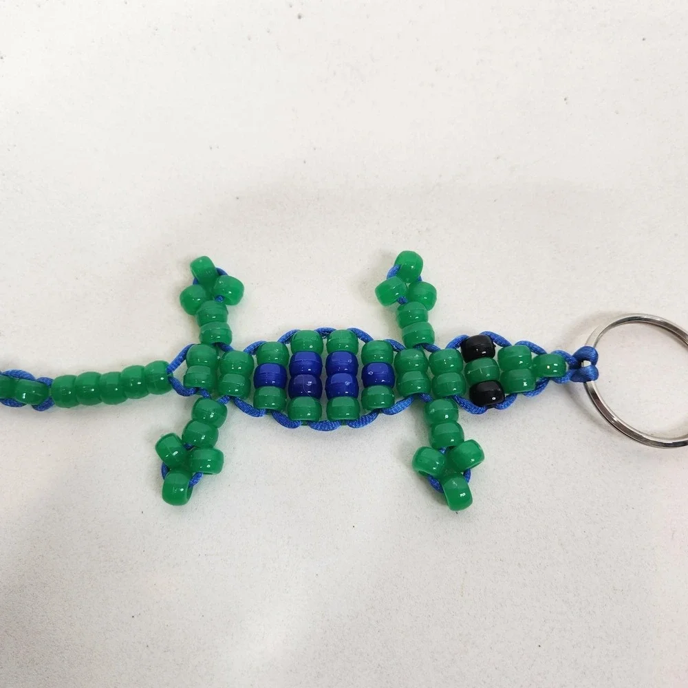 Handmade Pony Beaded Lizard Gecko Keychain Lot Of 5 Multi-Color Plastic Charms
